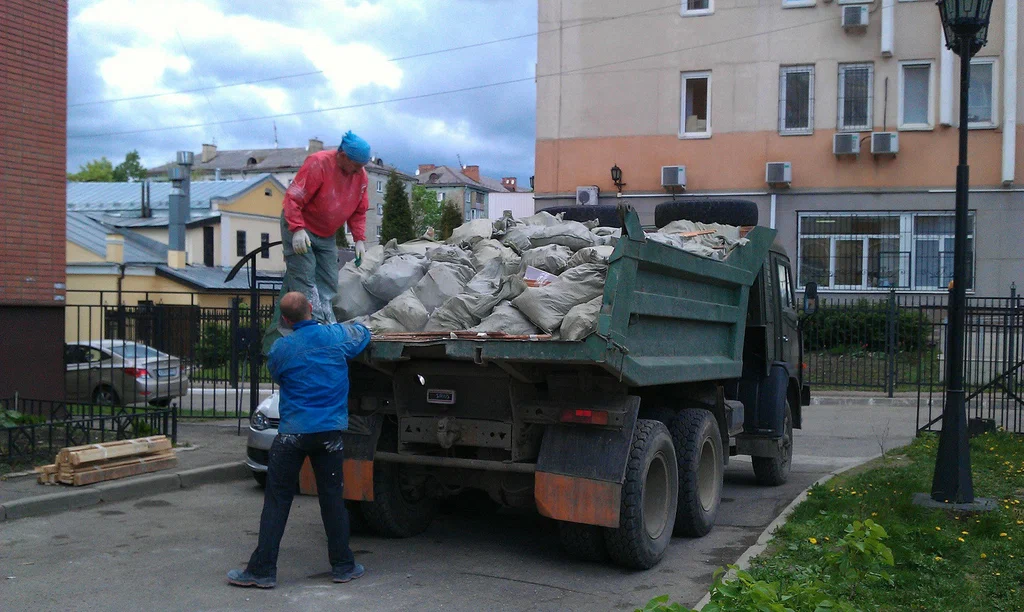 Вывоз строительного мусора в Челябинске от 1650 руб. – ПроМусор