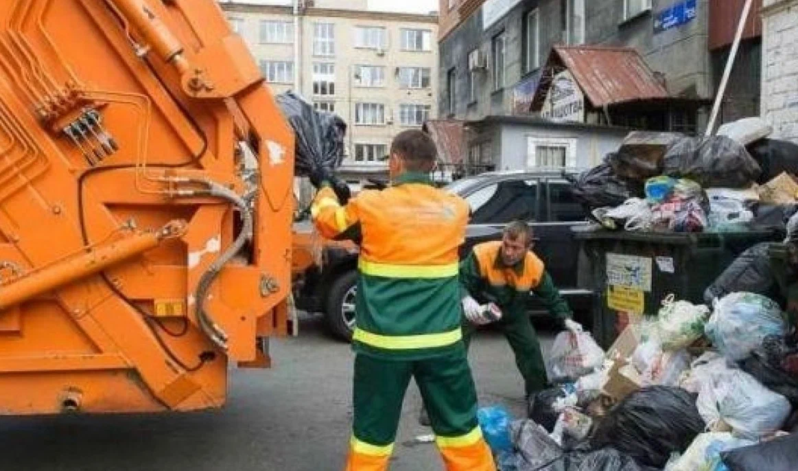 Срочный вывоз мусора в Челябинске от ПроМусор — заказ день в день от 2939 руб., грузчики, цена